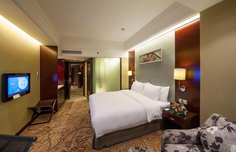 Minshan Hotel Chengdu Exterior photo