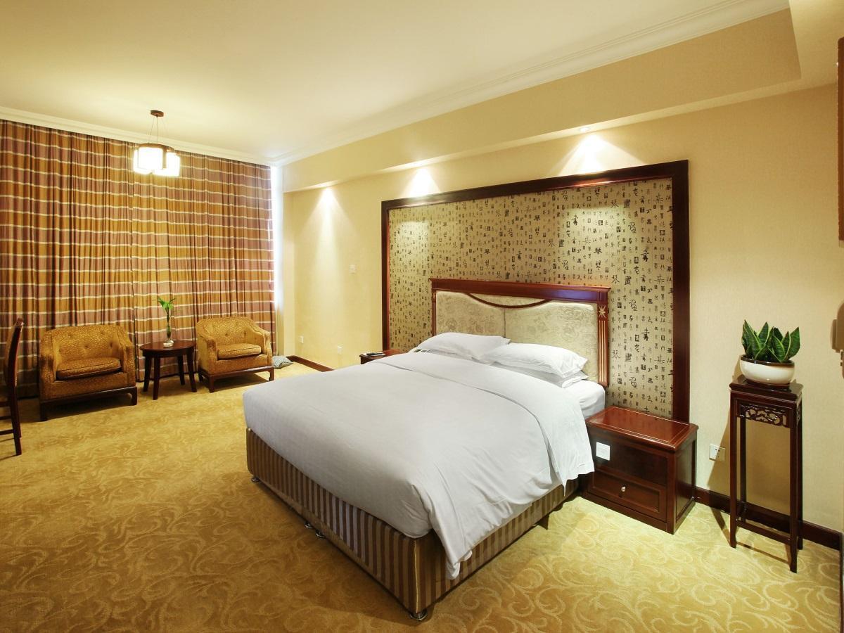 Minshan Hotel Chengdu Exterior photo