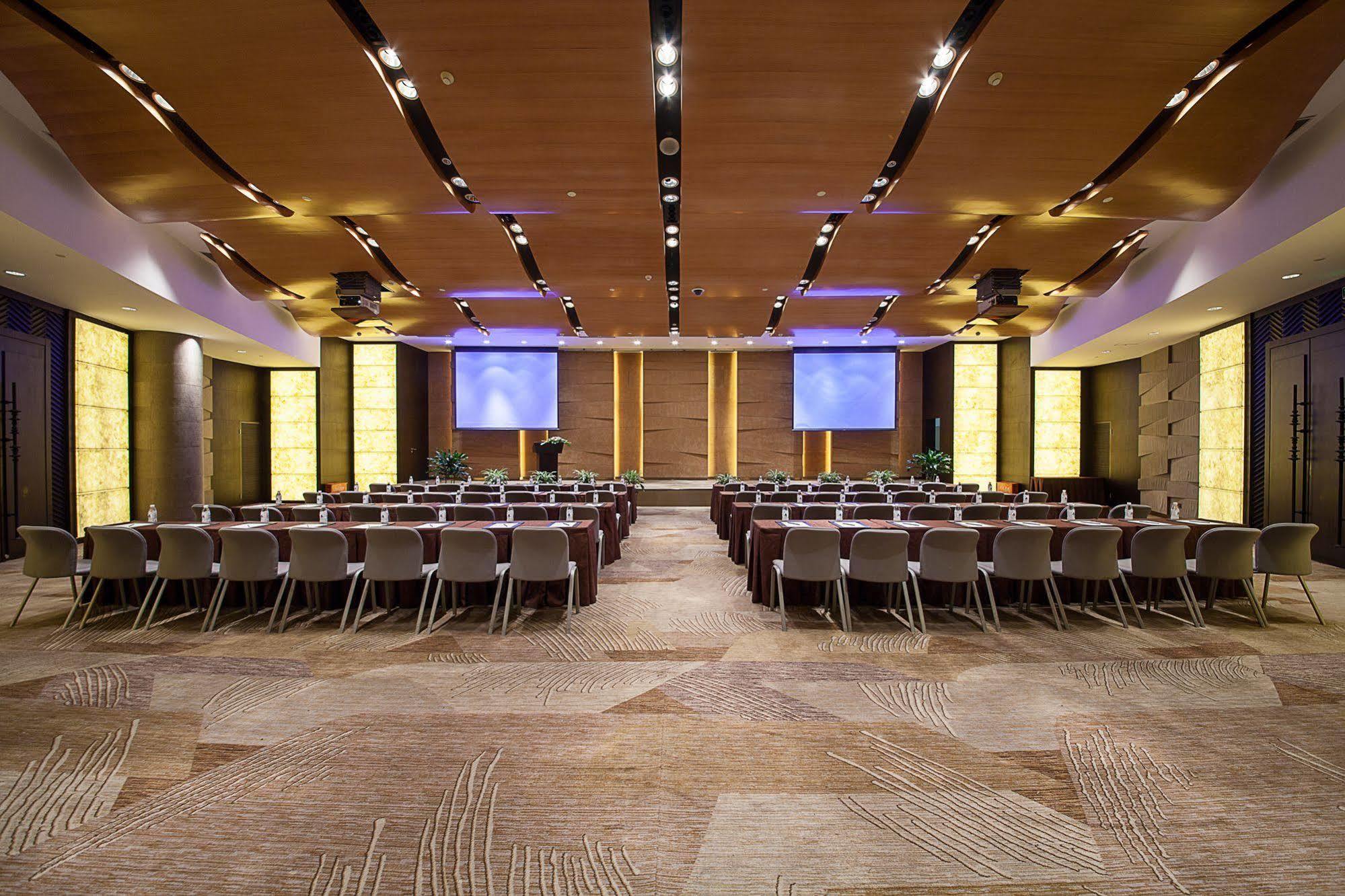 Minshan Hotel Chengdu Exterior photo